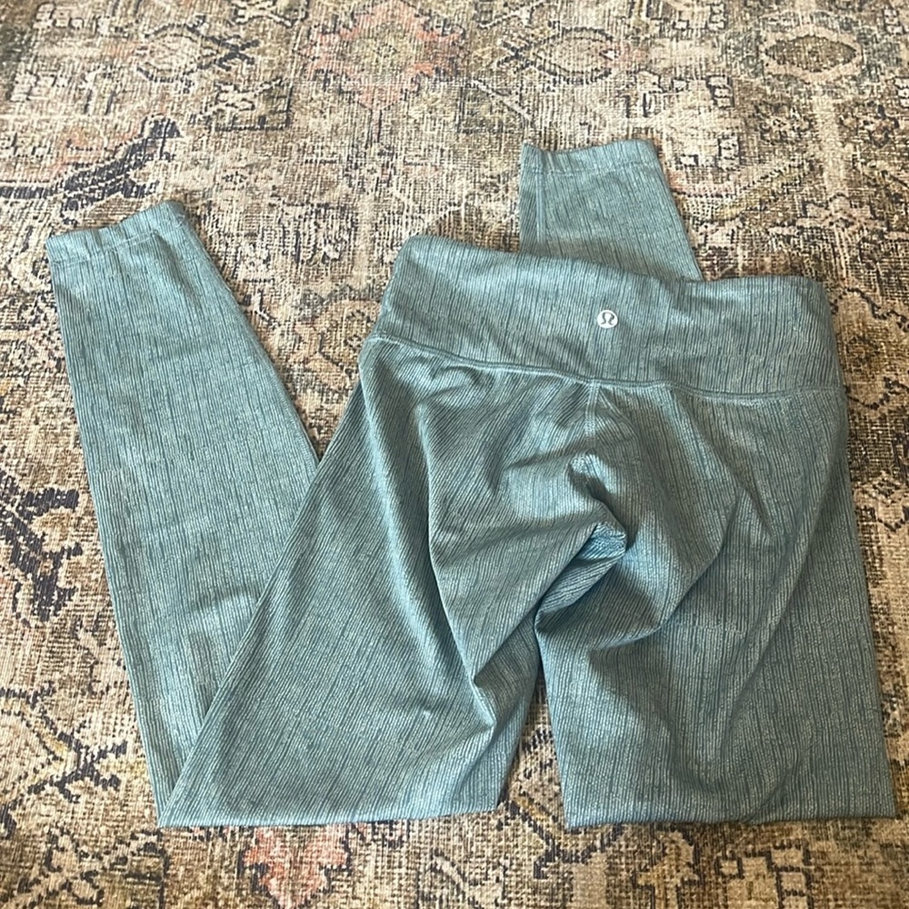 Lululemon Leggings Pants Womens 2 Green Activewear Running Yoga Stretch Workout